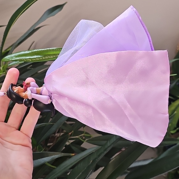 Disney Aladdin Jasmine Ball Gown Christmas Ornament *Broken - Read* - Picture 2 of 8